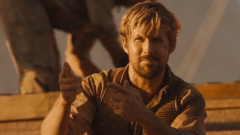 Ryan Goslingék ronccsá zúzott autóval döntötték meg James Bond világrekordját kép