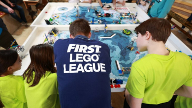 Így lehet hamarosan iskolai órán is legózni, a FIRST LEGO League új korszakot indít az oktatásban kép