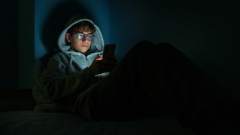 Instagram riasztás: a meta értesíti a szülőket, ha a tinik öngyilkosság témájú tartalomra keresnek kép