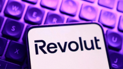 Csalók verték át a Revolutot, ügyfelek adatait sikerült megszerezniük kép