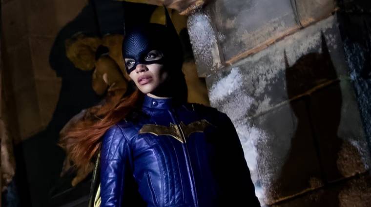 Szörnyű sérüléseket szenvedett a törölt Batgirl film egyik statisztája, most beperelte a Warnert bevezetőkép