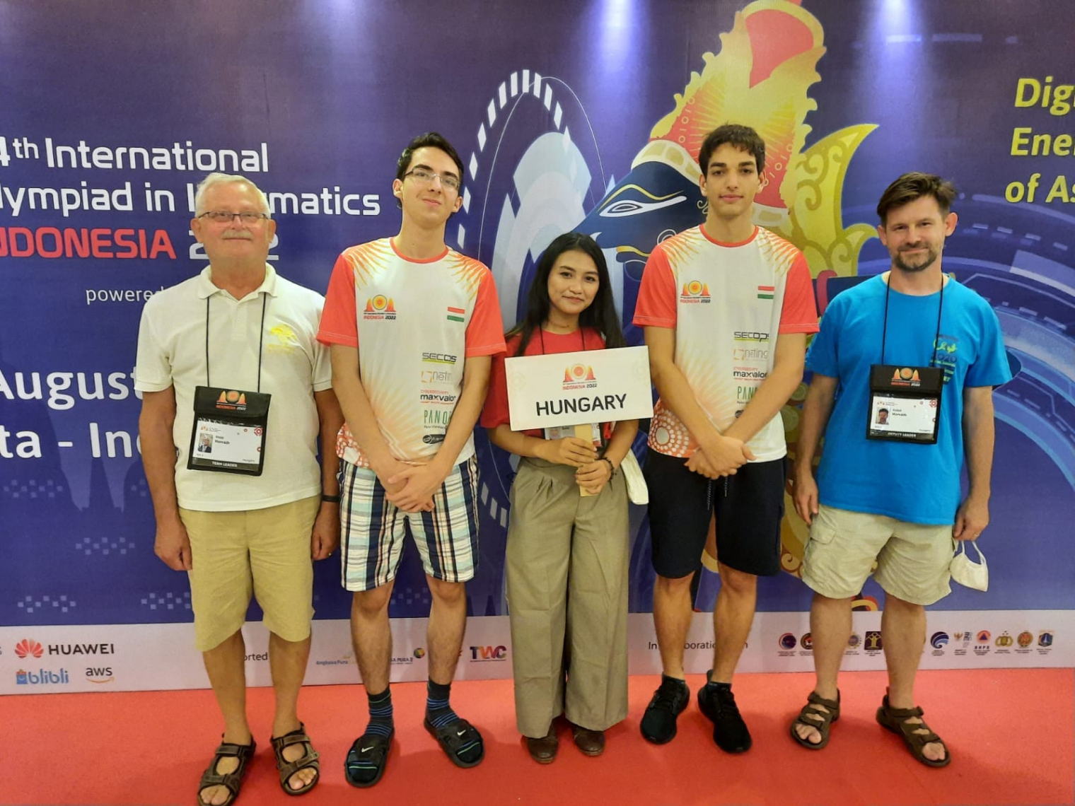 A 2022-es, indonéziai Nemzetközi Informatikai Diákolimpia érmet szerző versenyzői