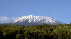 Kellett a mobilnet a Kilimandzsáróra, hogy a turisták tudjanak Insta-sztorit lőni kép