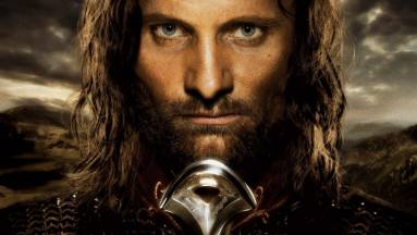 Viggo Mortensen áldását adta az új Aragornra, nekünk is sikerülni fog kép