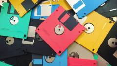Elesik Japán, az utolsó bástya - a floppy lemezeknek végleg befellegzik kép