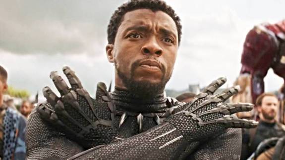 Megkapja végre a csillagát Chadwick Boseman a hollywoodi Hírességek Sétányán kép