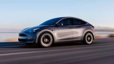 Videón az első Tesla, amelyik saját magát szállította házhoz kép