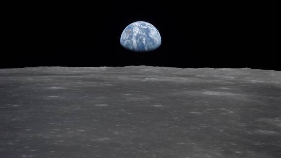 A Holdon bukkantak a szinte korlátlan energiát jelentő molekulára kép