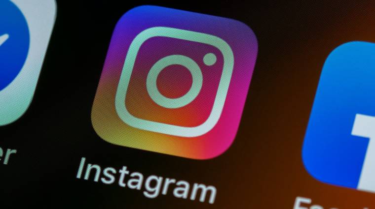 Az Instagram hadat üzen a kéretlen pucér fotóknak kép