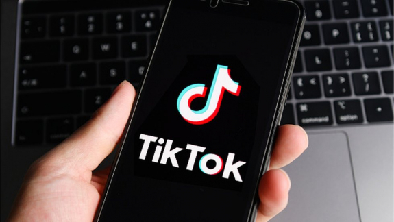 Pár perc alatt elbukhat a TikTok „Nem érdekel” gombja kép