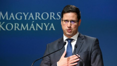Jövő tavaszig még tömeges bevándorlás okozta válsághelyzet lesz Magyarországon kép