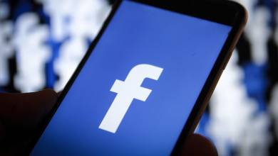 Tömegesen függeszti fel a Facebook-csoportokat a Meta kép