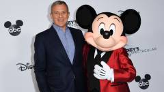 Két év után visszatér Bob Iger a Disney élére kép