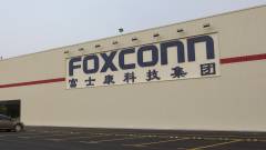 Fellázadtak a Foxconn karanténban élő, pénz és étel nélkül hagyott munkásai kép