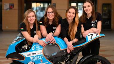 Újabb fejlesztések indulnak a Neumann János Egyetemen kép