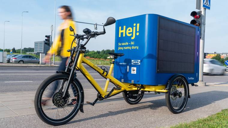 Solar panels also help to charge IKEA's electric tricycles (Photo: IKEA)