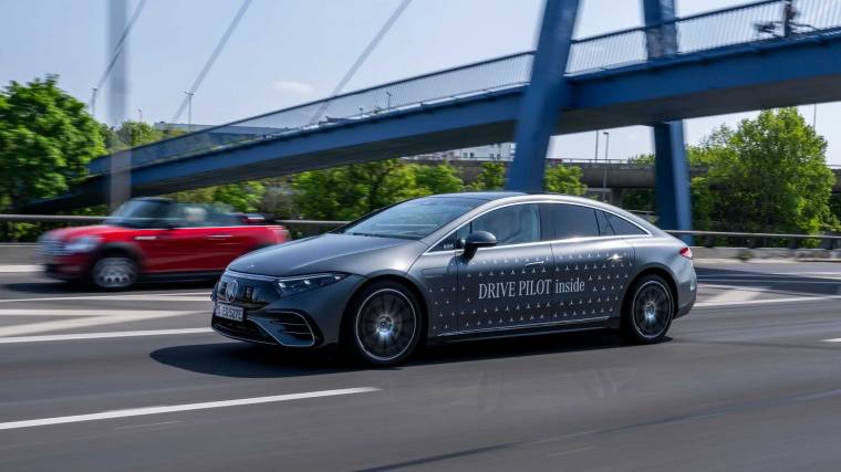 Mercedes EQS brought three-level self-driving to the world (Photo: Mercedes-Benz)