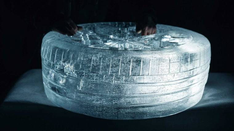 A Polestar wheel was also carved out of ice (Photo: Polestar)