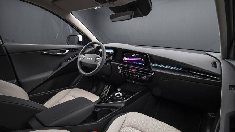 The interior has a sophisticated, understated and practical design (Photo: Kia)