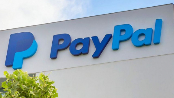 Felvásárolná a PayPalt egy amerikai pénzügyi szolgáltató cég kép