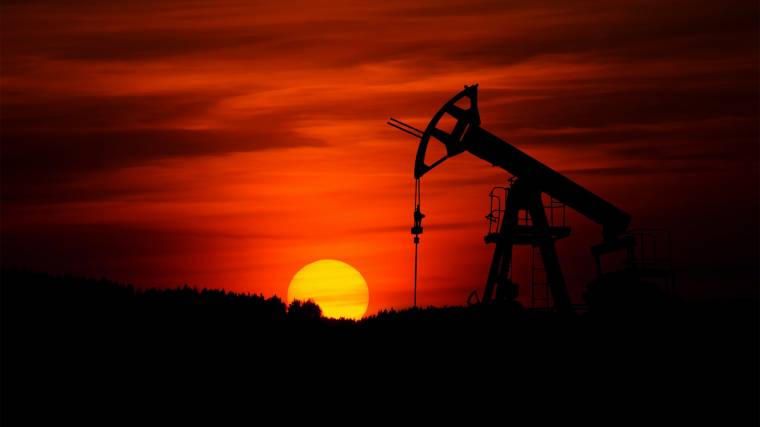A kőolaj iránti kereslet az évszázad közepére már csökkenni fog (Fotó: Unsplash/Zbynek Burival)