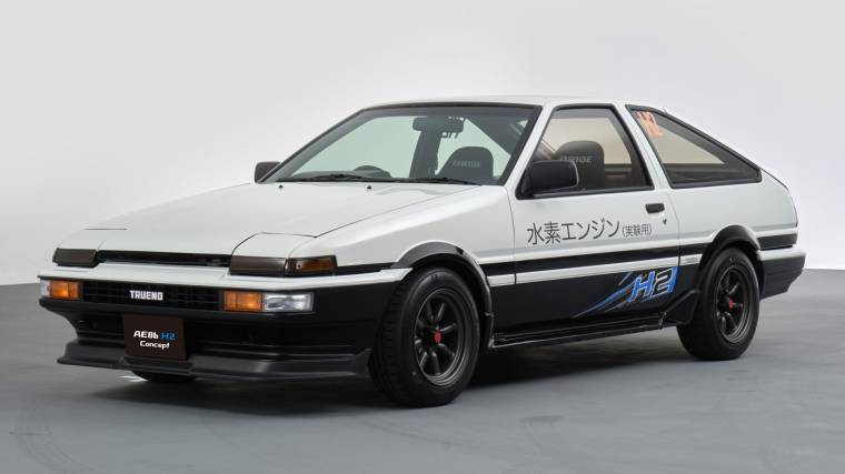 Ez pedig a hidrogén belsőégésű motorral szerelt AE86 (Fotó: Toyota)