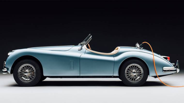 David Beckham elektromossá alakított Jaguar kabriója (Fotó: Lunaz Design)