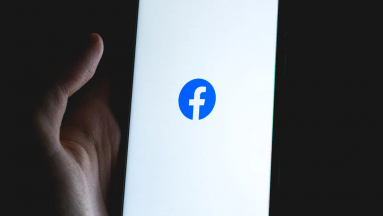 AI szemét árasztott el egy népszerű magyar Facebook csoportot kép