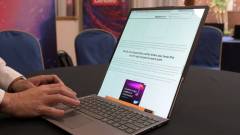Feltekerhető kijelzős laptopot villantott az MWC-n a Lenovo kép