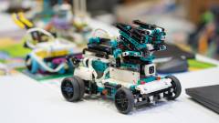 Három magyar robotprogramozó csapat is a nemzetközi porondon versenghet kép