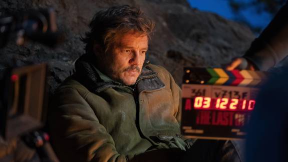 Pedro Pascal Cannes-ban üzent: „Ne félj, vágj vissza!” kép