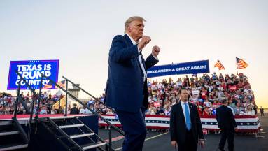Trump saját bírója sem engedte neki, hogy újságírókat tiltson ki a Fehér Házból kép
