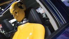 Önvezető autókhoz fejlesztett törésteszt-bábut a Toyota kép