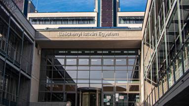 A Széchenyi István Egyetem és a Quinnipiac Egyetem együttműködése új távlatokat nyithat kép