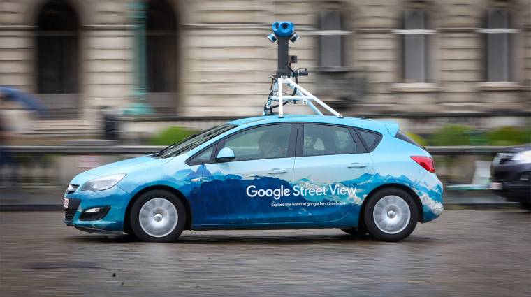 Vasvillával hackelte meg a Google Street View autóját egy ideges magyar kép