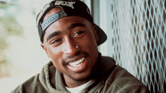 Megvan, ki játssza Tupac Shakurt a Snoop Dogg életrajzi filmben kép