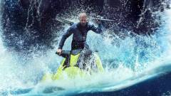 Jason Statham magyarul is odavág a cápának a Meg 2: Árok szinkronos trailerében kép