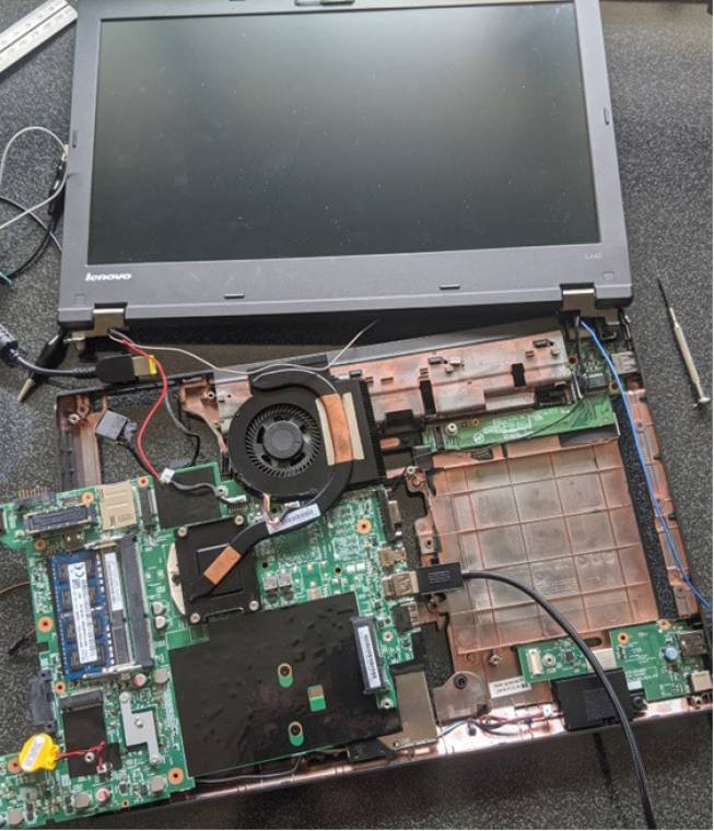 Egy Lenovo ThinkPad L440 lett a próba áldozata; 2013 végén megjelenő típusról beszélünk