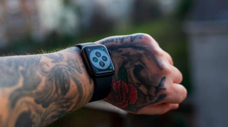 Ha új, olcsóbb Apple Watchra vársz, várnod kell még kép