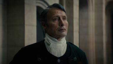 Mads Mikkelsen direkt csúnyult meg Az utolsó vikingben kép