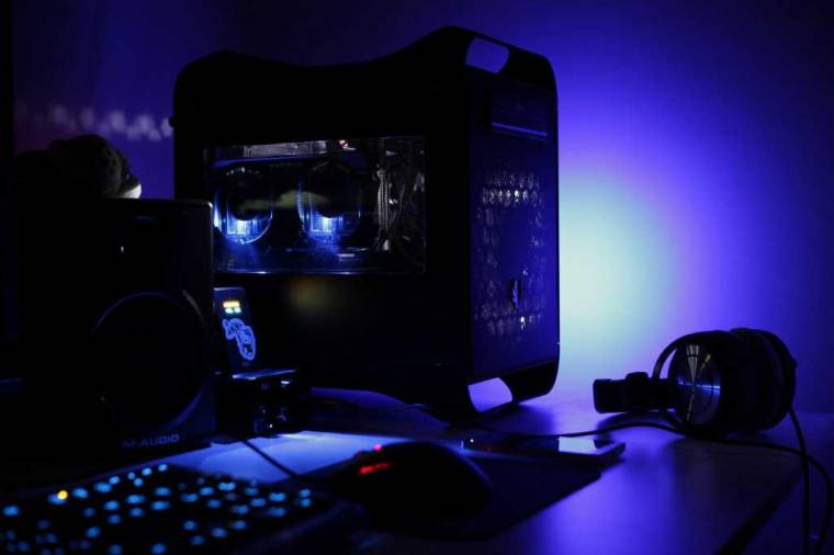 Minden gamer PC máshogy néz ki és ha szeretnéd, RGB-s LED-ek nélkül is megépítheted