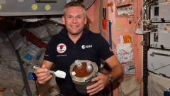 Ez a fazéknyi csoki forradalmasíthatja a Nemzetközi Űrállomás konyháját kép