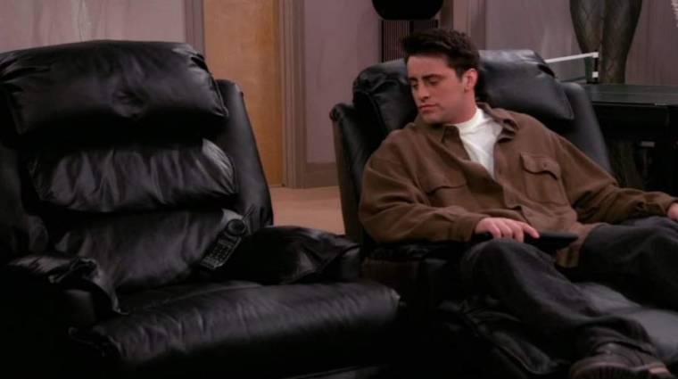 Már évekkel ezelőtt elképzelték a Jóbarátok részt, amiben Chandler meghal bevezetőkép