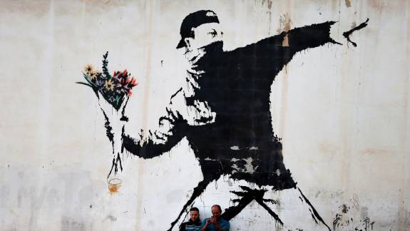Nagyon úgy tűnik, hogy leleplezték Banksy személyazonosságát - mármint most már tényleg kép