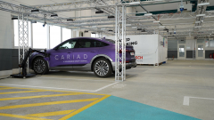 A Bosch egy új automatizált parkolási és töltési rendszert tesztel, ami kényelmesebbé tenné az EV-tulajdonosok életét kép