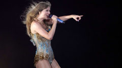Taylor Swift is hadat üzent a repülőgépét követő botoknak kép