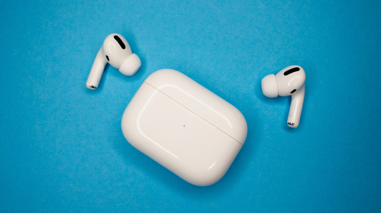 Még az idén hallókészüléket csinálhat az AirPods Próból az Apple kép