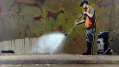 Egy per miatt derülhet fény Banksy kilétére kép