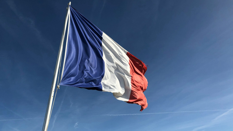 Franciaországba rekordösszegű tech-befektetés érkezik idén kép