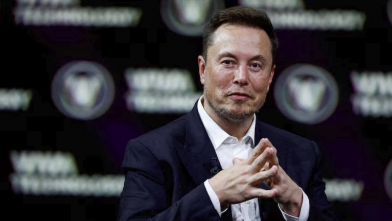 Elon Musk 15 milliárd dollárt veszített egy nap alatt, de még mindig ő a világ leggazdagabb embere fókuszban